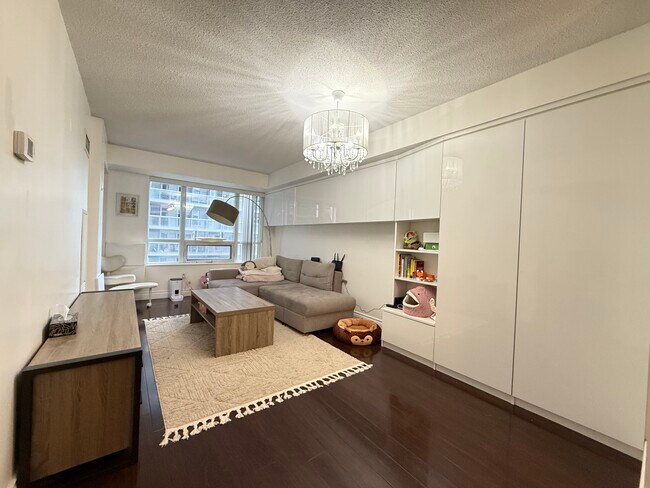 Photo - 20 Blue Jays Way Unit 603, Toronto, ON M5V 3W6, Canada