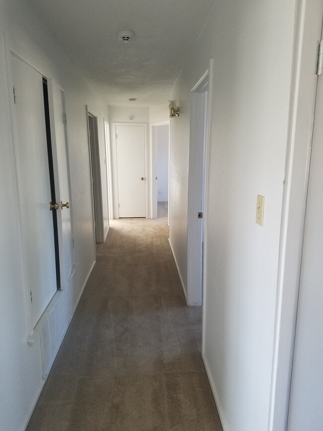 Photo - 1802 S Avenue A