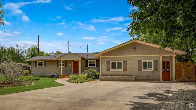 Building Photo - 134 Hiler Rd Rental