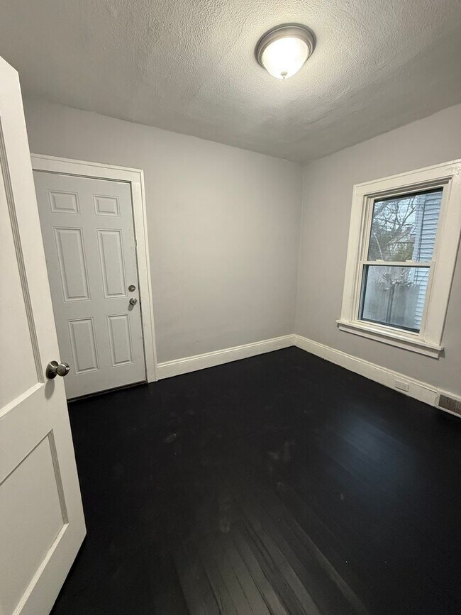 Photo - 18906 Ironwood Ave Unidad DN