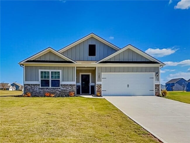 Building Photo - 1201 Fendt Dr