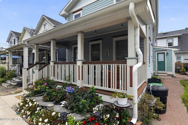 86 Franklin Ave