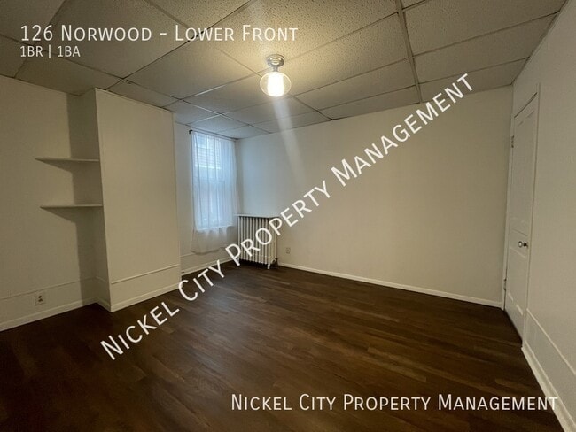 Photo - 126 Norwood Ave Unit Lower Front