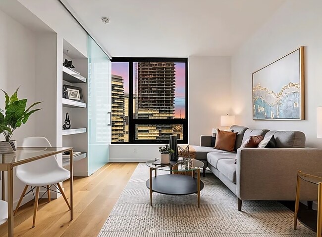 Building Photo - 1808 Minor Ave Unit 2307