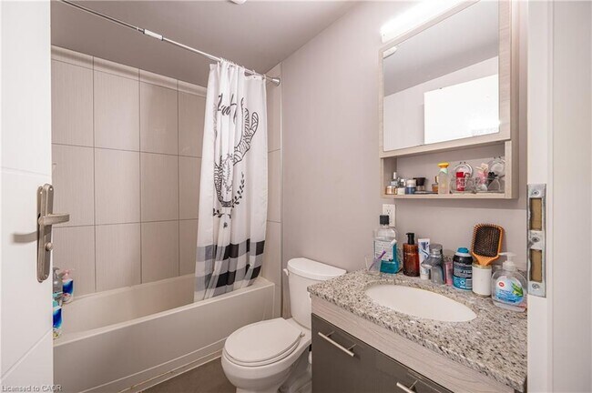 Photo - 250 Albert St Unité 318