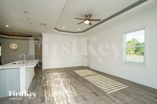 Photo - 3910 NE 19th Pl