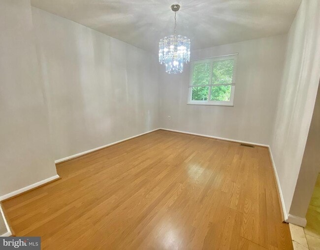 Photo - 6212 Hillside Rd