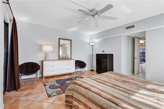 Photo - 110 Cypress Way E Condo Unit F8