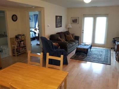 Building Photo - 11 Kent Ct Unit 4f