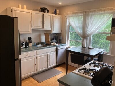 Building Photo - 23 Edison Ave Unit 2 Rental