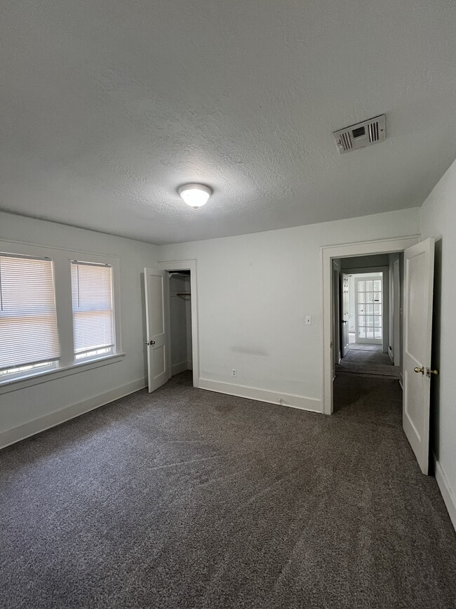 Photo - 1138 N Lottie Ave