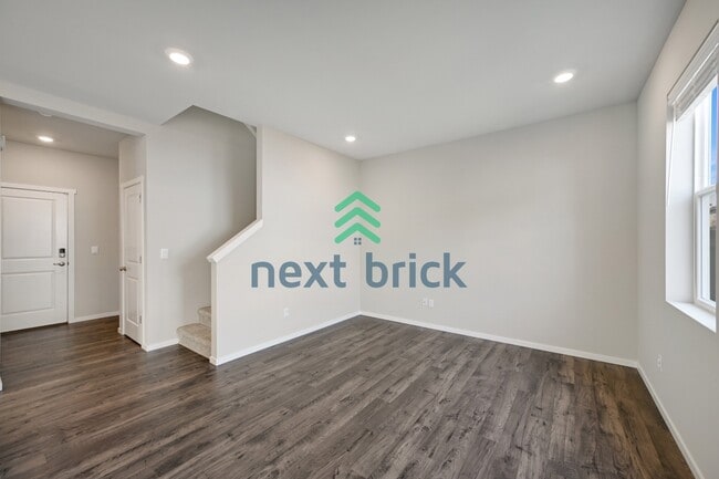 Photo - "Charming 3-Bed Home with 2.5 Baths in Picturesque Snohomish – 1720 Sq. Ft. of Comfort Awaits!"