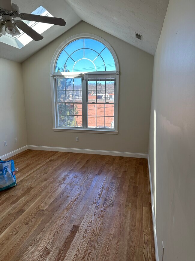 Photo - 52 Kenneth St