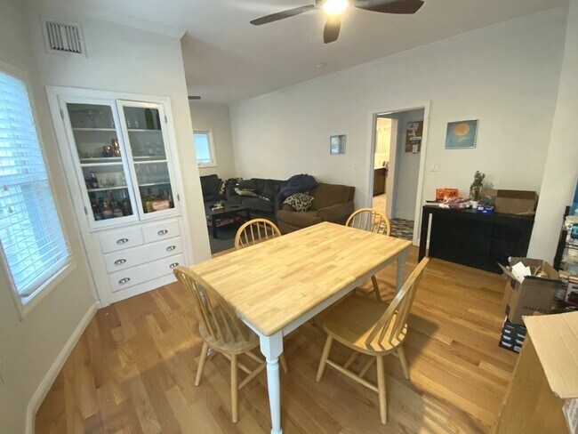 Photo - 16 Watson St Unit 2