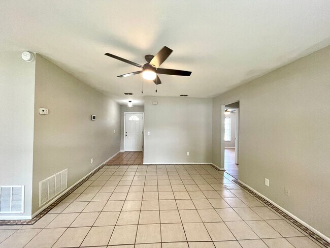 Photo - Cute 2/2 Home in SouthEast Orlando by Rio ...
