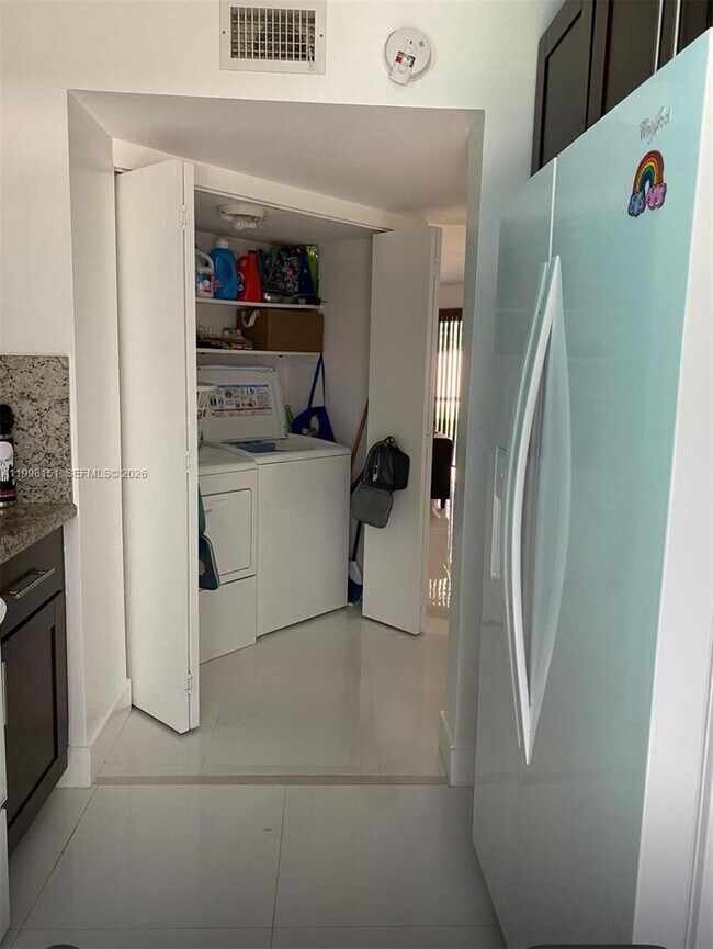 Photo - 2625 SE 20th Ct Unit 105-B