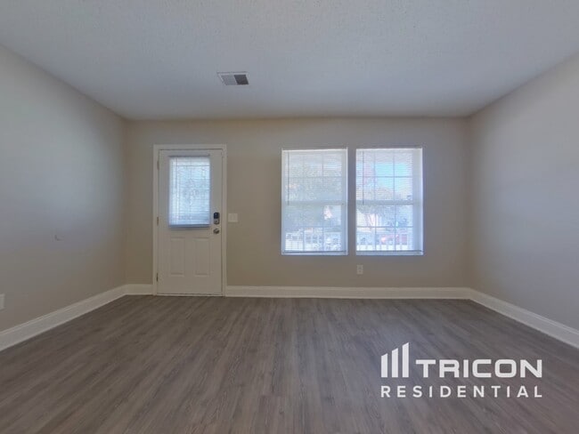 Photo - 189 Park Pl Dr