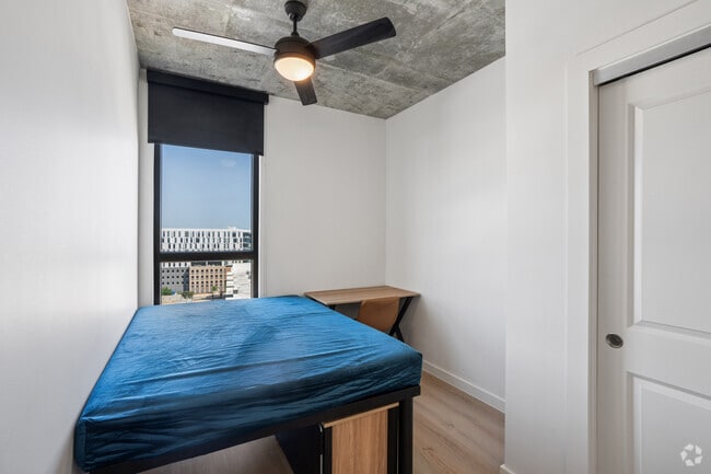 4 habitaciones, 4 baños - 1270 pies cuadrados - Dormitorio - Aspire Reserve