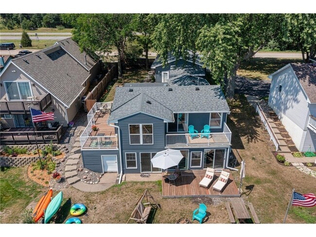 Building Photo - 26755 Fremont Dr Rental
