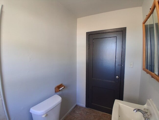 Photo - 127 Minnesota-