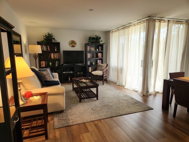 825 Egret Cir Unit 825Egret Unit 311