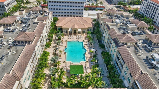 Building Photo - 99 SE Mizner Blvd Unit 821