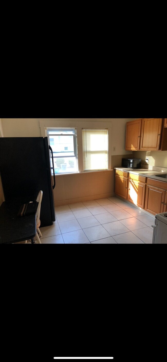 Photo - 200 Englewood Ave Unit 2