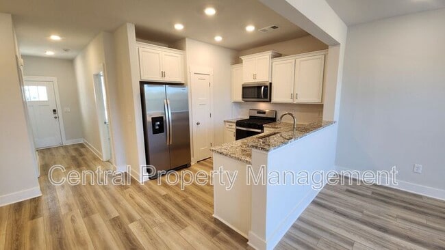 Photo - 143 Dalmatian Dr