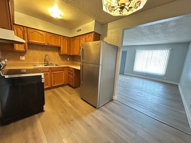 Photo - Recently Remodeled 2 Bedroom Unit!