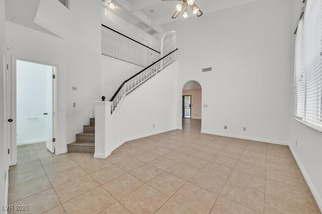 Photo - 3935 Tirana Way