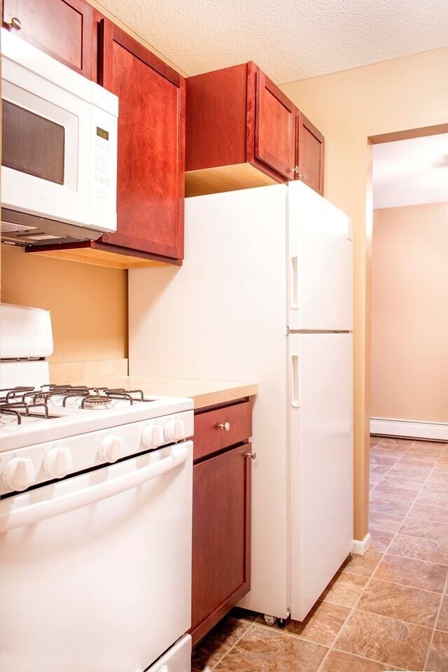 Cedar Creek Apartments