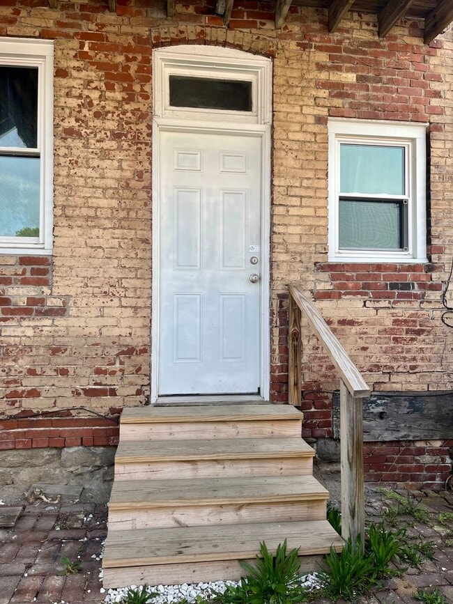 Photo - 7529 Roslyn St Unit 1B