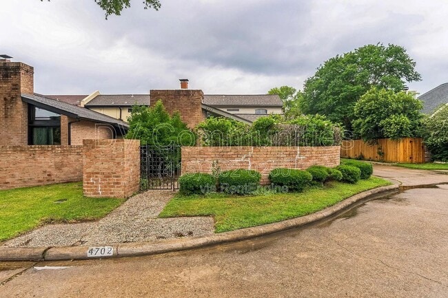 Photo - 4702 N Cashel Cir