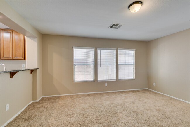 1155 Paradise Garden Dr
