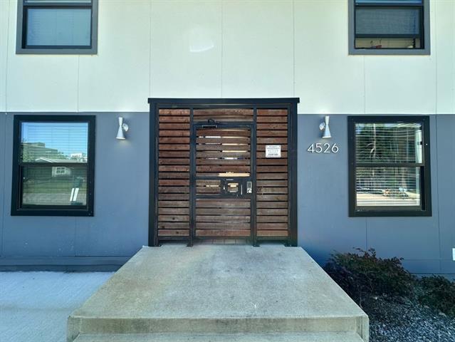 Photo - 4526 Munger Ave Unit 202