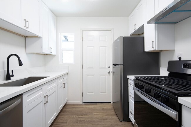 *OPEN HOUSE: 6/14 10AM-12:30PM* Charming ... - *OPEN HOUSE: 6/14 10AM-12:30PM*  Charming ... Unidad 3031