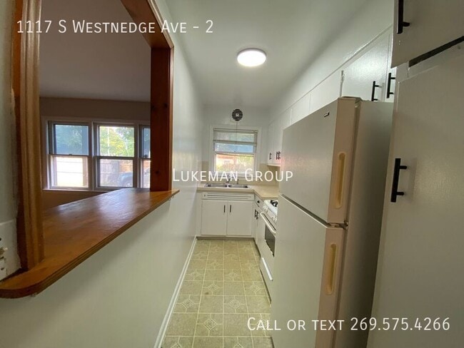 Photo - 1117 S Westnedge Ave Unit 2