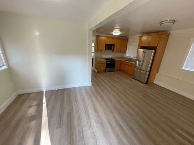 Photo - 1946 E 20th St Unit 1944 E 20th St