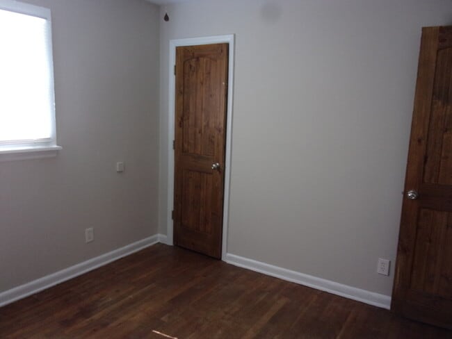 Photo - Recently Refreshed 2 Bedroom 1 Bath Home Minutes from Uptown Charlotte