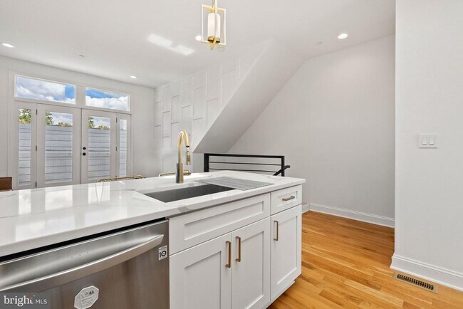 Photo - 1315 Trinidad Ave NE Unit 2