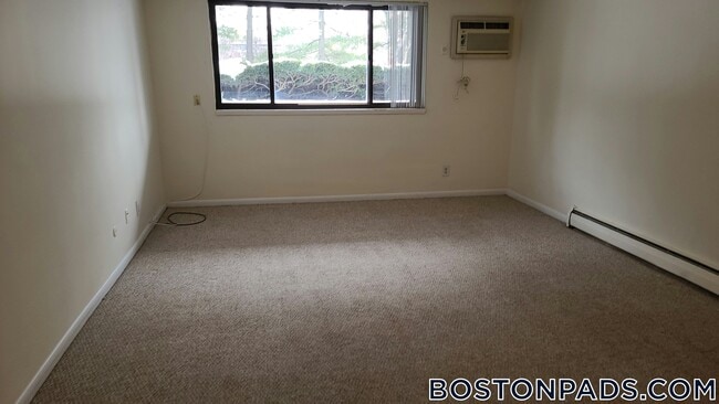 Photo - 16 Whites Ave Unidad 13