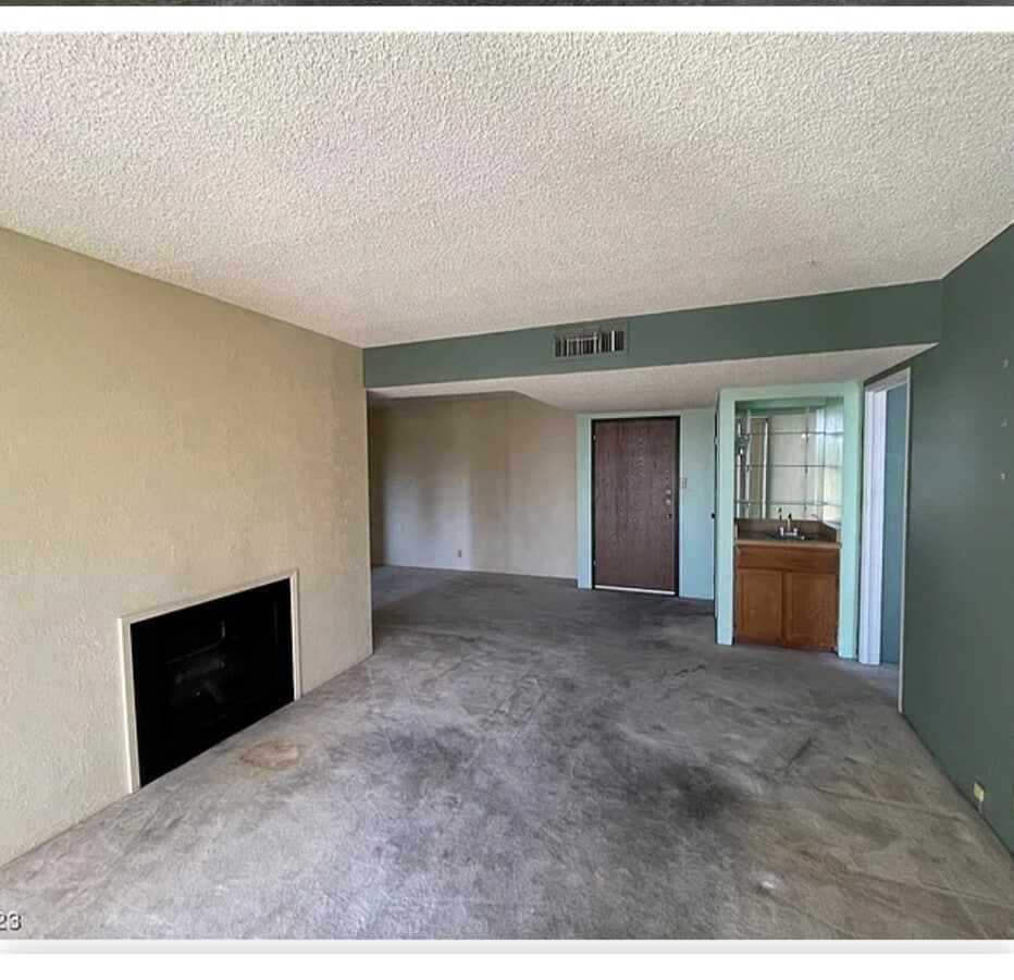 Photo - 750 S Royal Crest Cir Unit 356