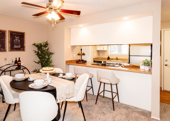 Photo - Sunstone Parc Apartments