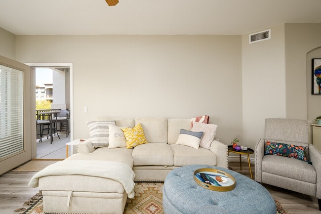 Photo - 5350 E Deer Valley Dr Unidad ID1255468P