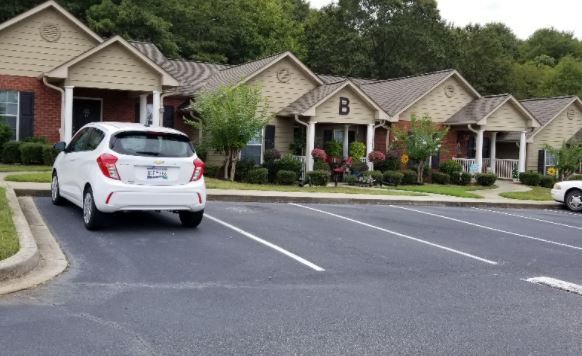Building Photo - Kingston Pointe Apartments