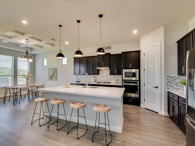 Building Photo - 204 Pulitzer Dr