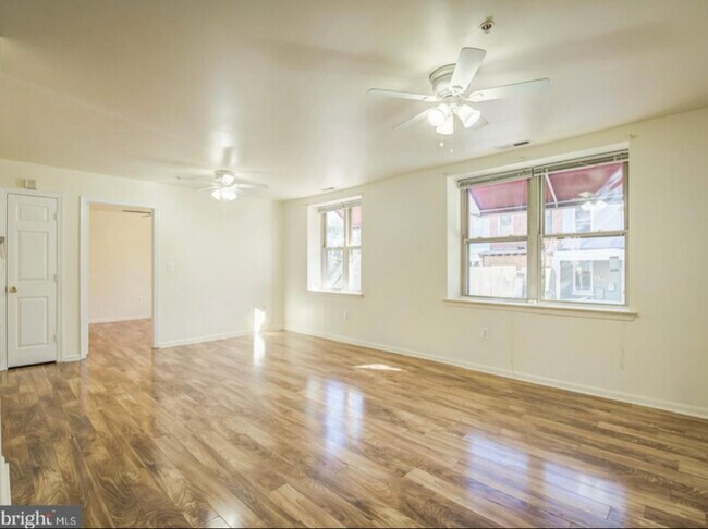 Building Photo - 345 Oakdale Pl NW