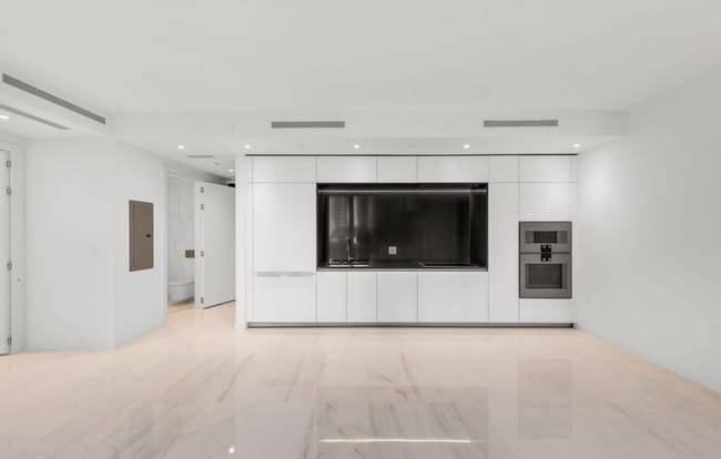 Photo - 300 Biscayne Boulevard Way Unidad 1508- ML B26051800