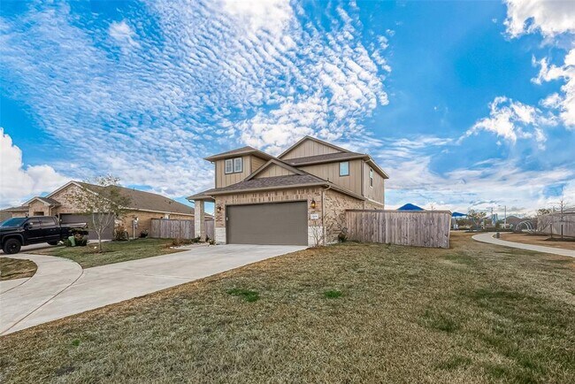 Photo - 3208 Cullen Trce