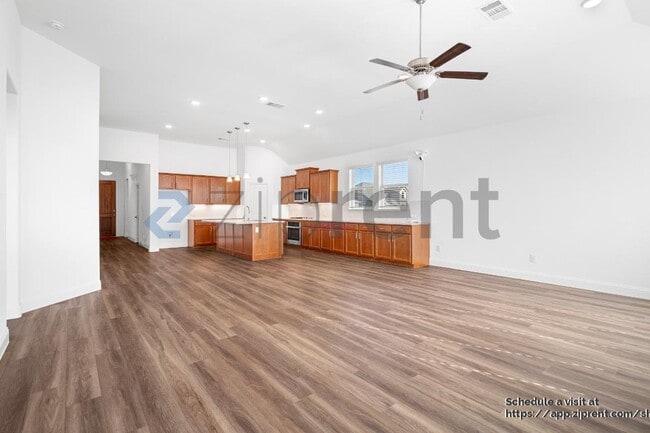 Photo - 2900 Long Slope Rd